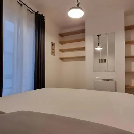 Cocon Parisien - Montmartre & Metro 13 & 14 Apartment Exterior photo
