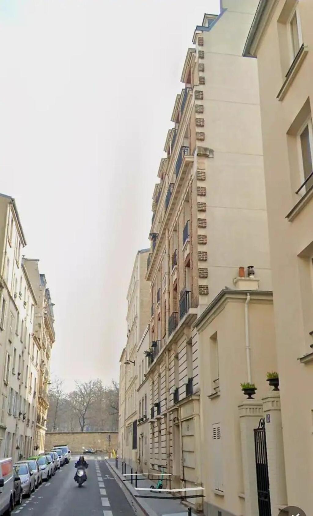 Apartment Paris Opera - Montmartre & Metro 13 & 14 *